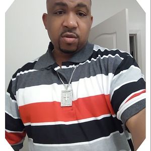 Meet your Posher, Derrick